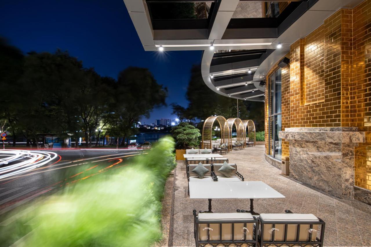 Dolce By Wyndham Hanoi Golden Lake Buitenkant foto